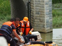 DÜZAĞAÇ - Akarçay'da Erkek Cesedi Bulundu