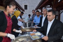 MUSTAFA DURSUN - Başkan Aksoy , Karaali Ve Musalla Mahallesi Sakinleri İle İftarda Buluştu