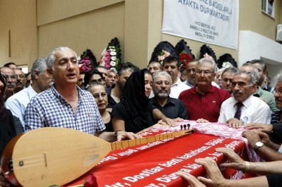 Deniz Baykal, Cemevinde Cenaze Törenine Katıldı