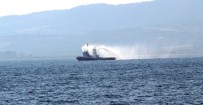 FERİBOT SEFERLERİ - Gemi Kazası Sonrası Mazot Kokusu Paniği
