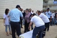 KENAN EVREN - Geri Manevra Yaparken Kadına Çarptı