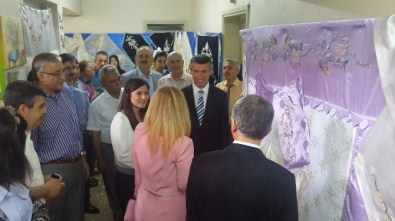Kırkağaç Halk Eğitimi Merkezi'nin Sergisi Beğenildi