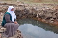 İNSAN HAKLARı DERNEĞI - Muş'ta İki Kardeşin Boğulduğu Gölette Ağıtlar Yakıldı