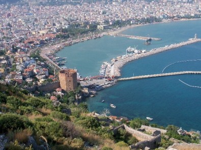 Alanya'da 'Mavi Bayraklı Barınak' Yolunda İlk Adım