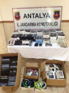 Antalya'da Jandarmadan Operasyon