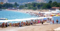 KONYAALTI SAHİLİ - Antalya'da Sıcak Hava