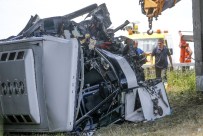 KÖLN - Belçika'da Öğrencileri Taşıyan Otobüs Köprüden Uçtu Açıklaması 1 Ölü