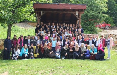 Eğlenceli Yaz Kampları Devam Ediyor