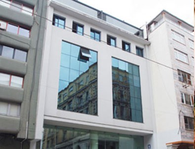 Mimarlar Odası’nda 3 kaçak birarada