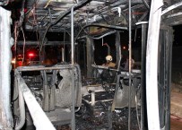 BELEDIYE OTOBÜSÜ - İzmir'de Belediye Otobüsü Kundaklandı