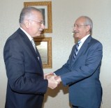 EKMELEDDİN İHSANOĞLU - Kılıçdaroğlu, MHP'nin Meclis Başkan Adayı İhsanoğlu'nu Kabul Etti