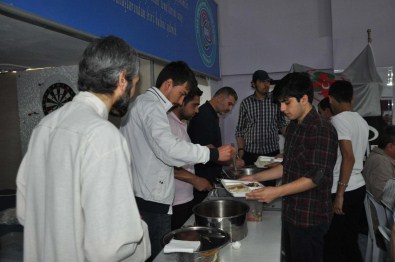 Kırıkkale'de İzciler İftarda Buluştu