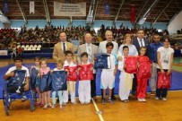 İSMAIL ÇORUMLUOĞLU - Manisa'da İl Spor Merkezleri Açıldı