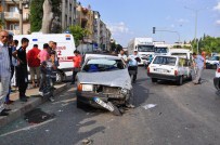 Manisa'da Trafik Kazası Açıklaması 4 Yaralı
