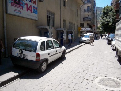 Manisa'da Yol Ve Kaldırım İşgaline Ceza
