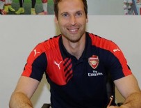 Petr Cech Arsenal'e imzayı attı