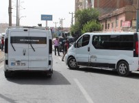 HABUR SıNıR KAPıSı - Şırnak'ta Sürücelerden IKBY Protestosu