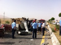 Van'da Trafik Kazası Açıklaması 1 Ölü, 4 Yaralı