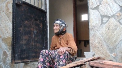 105 Yaşındaki Durdu Nine Uzun Yaşamanın Sırrını Açıkladı