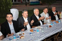SÜLEYMAN ŞIMŞEK - Büyükşehir Belediyesi, Darende'de Vatandaşlara İftar Verdi