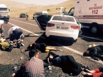 AMBULANS HELİKOPTER - Erzurum'da Trafik Kazası Açıklaması 11 Yaralı