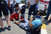 Motosiklet Sürücüsü Kazayı Ucuz Atlattı