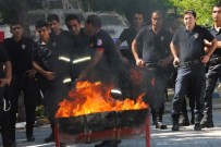 YANGIN TATBİKATI - Polislere 'Yangına Müdahale' Eğitimi