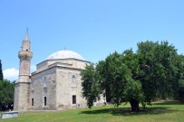 Sadrazam Yadigarı 507 Yıllık Camide Ramazan