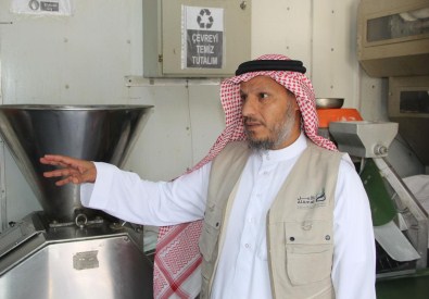 Suudi Arabistan Merkezli Kuruluştan Suriyelilere Yardım