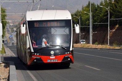Trambüslerde İnternet Hizmeti Sunuluyor