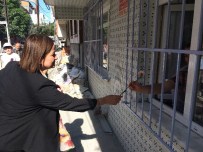 SEVIM SAVAŞER - AK Parti'den Gaziosmanpaşa'da Sevgi Yürüyüşü