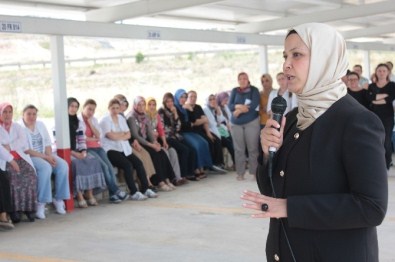 AK Partili Dalbudak Tekstil İşçileriyle Buluştu