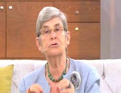 Canan Karatay: Güneş koruyucu krem sürmeyin