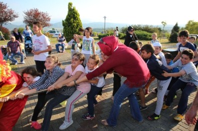 Çocuklar Uçurtma Şenliğinde Buluştu