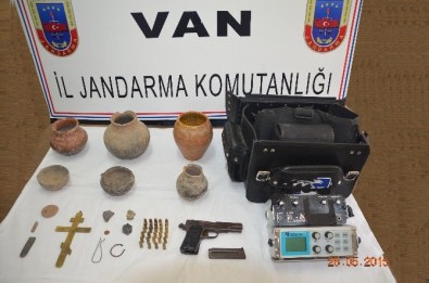 Jandarmadan Tarihi Eser Operasyonları