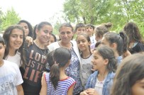 Kobanili Öğrenciler Pikniğe Götürüldü