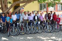 Sağlık Bakanlığı'ndan Ortacalı Öğrencilere Bisiklet