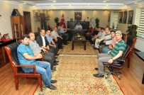 YAZ MEVSİMİ - Sinoplular'dan Başkan Karabacak'a Ziyaret