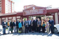 TÜRK BÖBREK VAKFI - Türk Böbrek Vakfı Kadriye- Kenan Tunalı Diyaliz Merkezi'ne 100 Bin Dolarlık Bağış