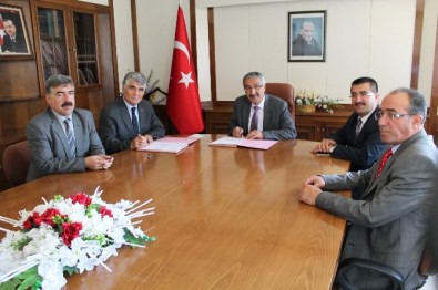 Türkiye'de İlk Olan Dağcılık Okulu Niğde'de Açılıyor