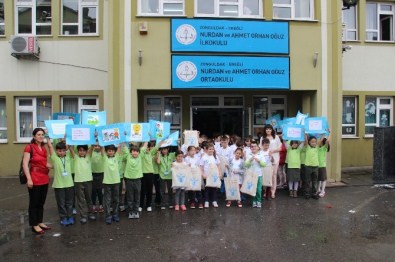 Çevreci Öğrenciler Temiz Çevre İçin Bez Torba Kullanmaya Çağırdı