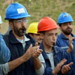 ÇİMENTO FABRİKASI - Çimento Fabrikası İşçilerinden Eylem