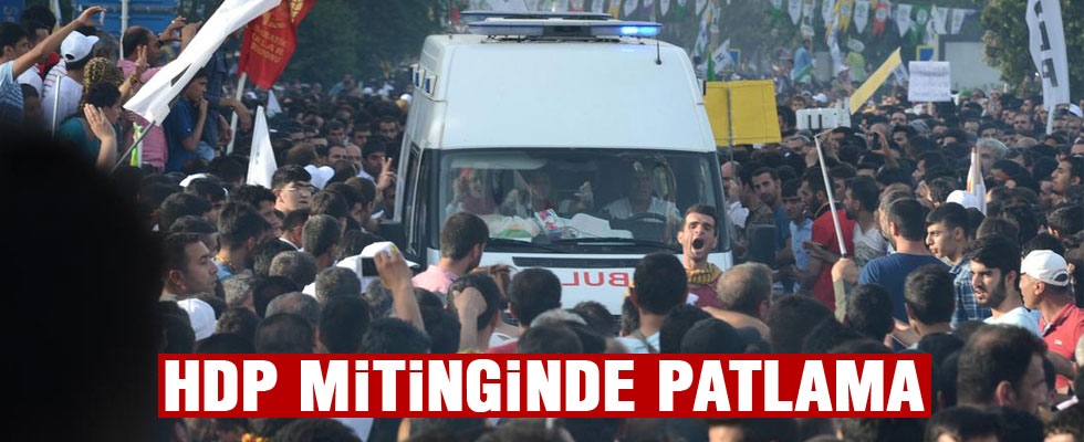 HDP mitinginde patlama