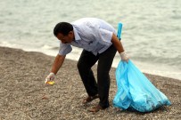 DÜNYA ÇEVRE GÜNÜ - Hükümlüler Çevre Temizliği Yaptı