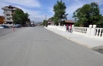 KARAÇAY - Karaçay Köprüsü De Asfalt Da Tamam