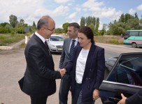 YETİM AYLIĞI - Müsteşar Nesrin Çelik Bünyan'ı Ziyaret Etti