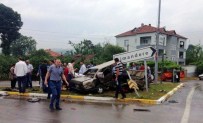 ERKAN CAN - Sakarya'da Trafik Kazası Açıklaması 5 Yaralı