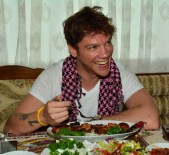 DUMANLı  - Sinan Akçıl Balıklıgöl'ü Gezdi