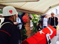 EDIRNEKAPı - Son Yolculuğuna İtfaiye Aracıyla Uğurlandı