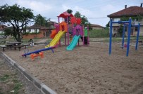 TAHTEREVALLI - Tekke Mahallesi Çocuk Parkına Kavuştu